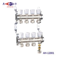 Messingist põrandaküttekollektor